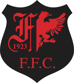 Flamurtari Vlorë crest